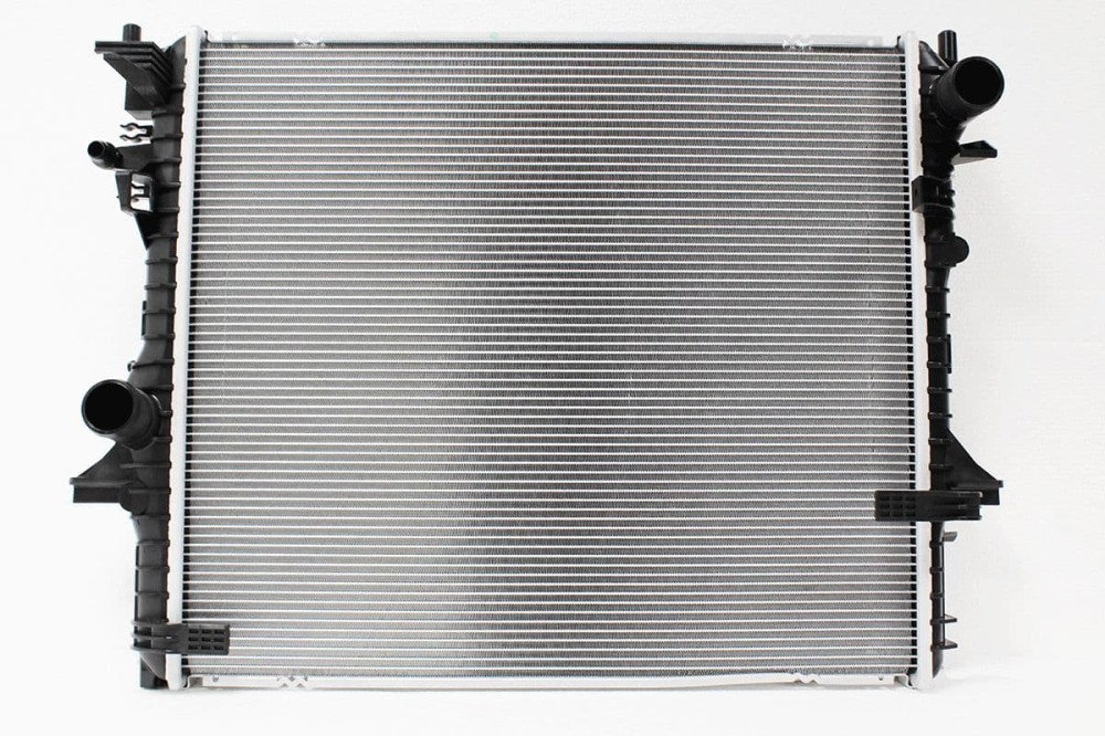 C2D38734 Radiator 5.0Na X351