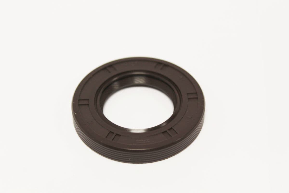 LR000659 Oil Seal Camshaft