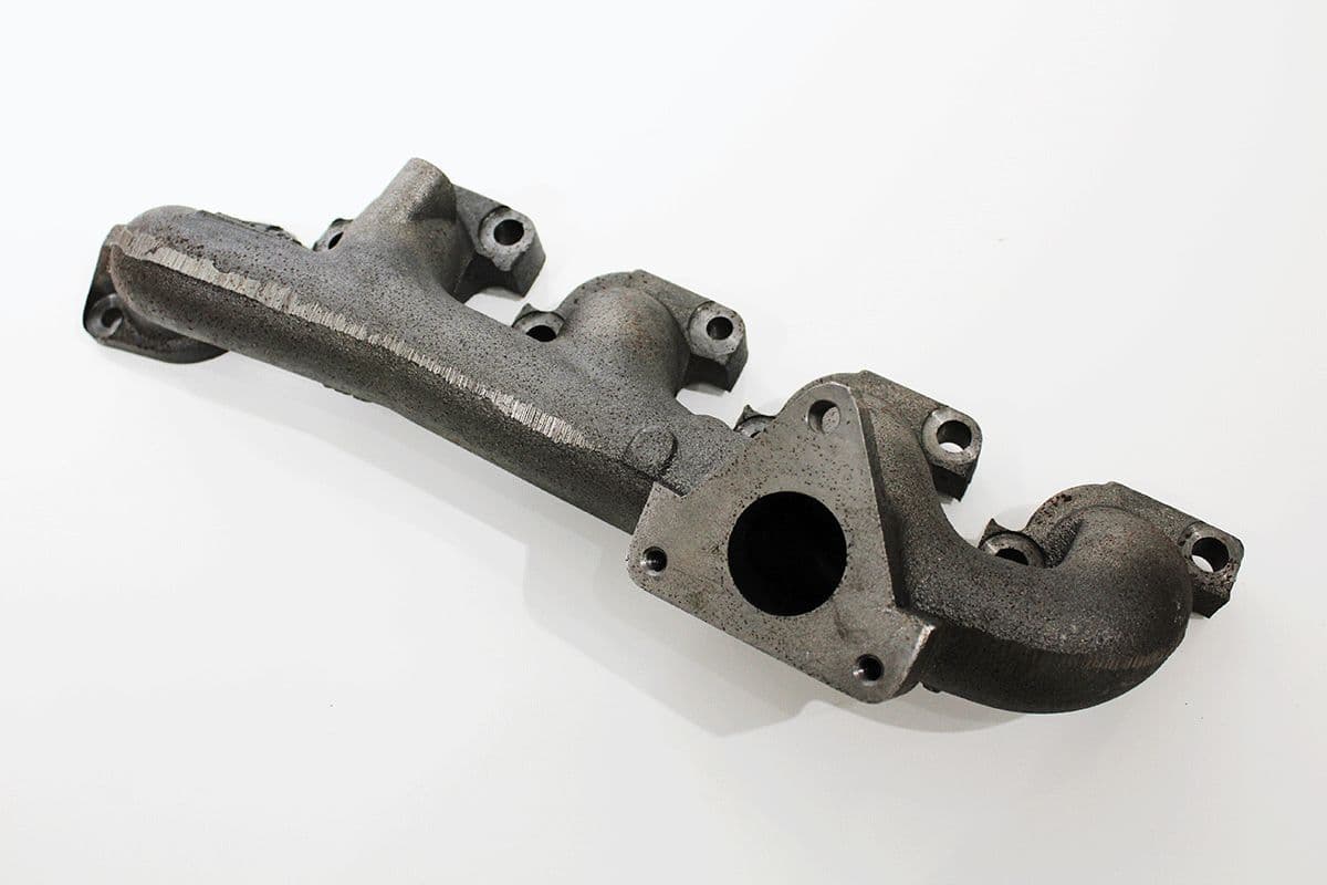 LR004489 Exhaust Manifold